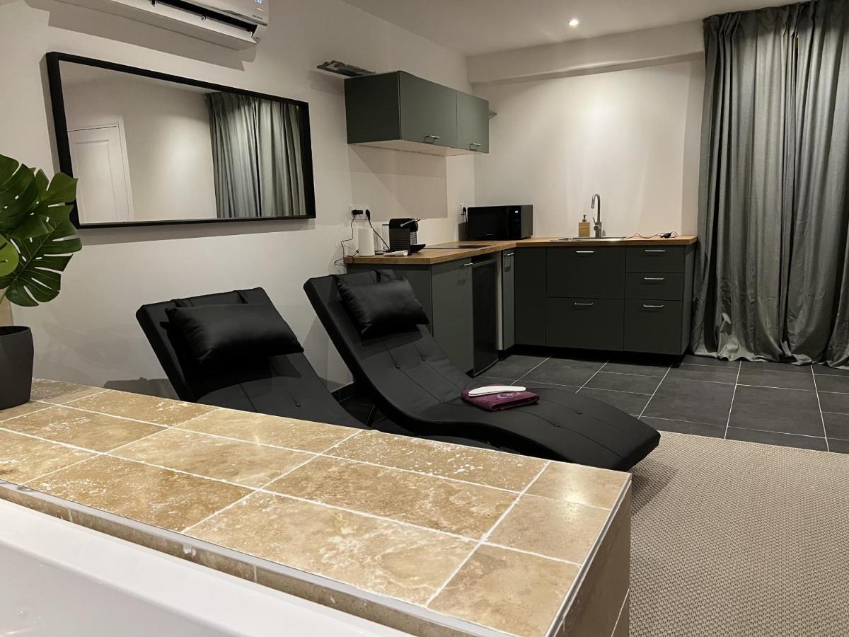 Apartamento Appart Spa Privatif Laon Exterior foto